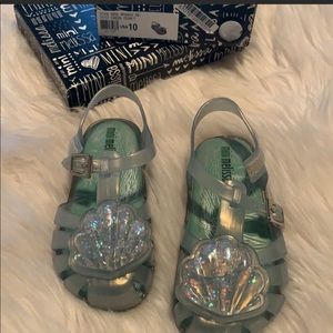 Mini Melissa seashell 🐚 green sandals. BRAND NEW